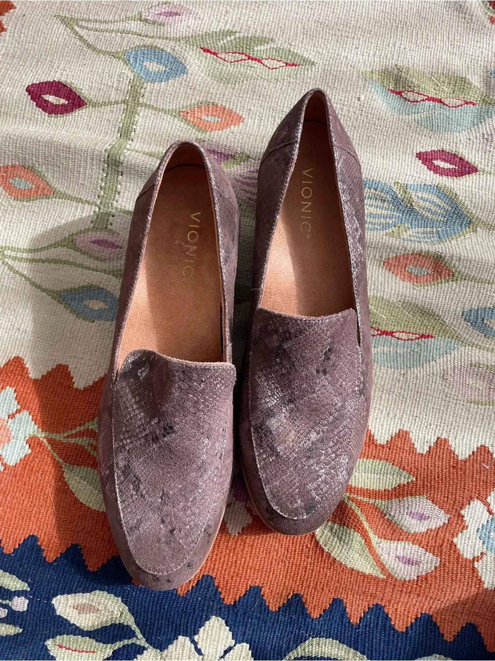 Vionic kensley slip